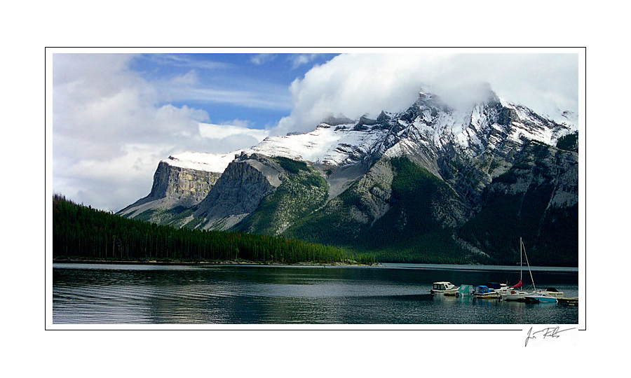 Jezero Minnewanka